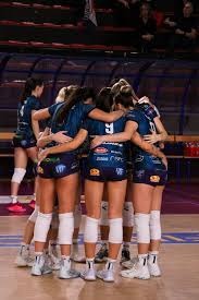 篮球——CBA常规赛：新疆伊力特不敌广东东阳光