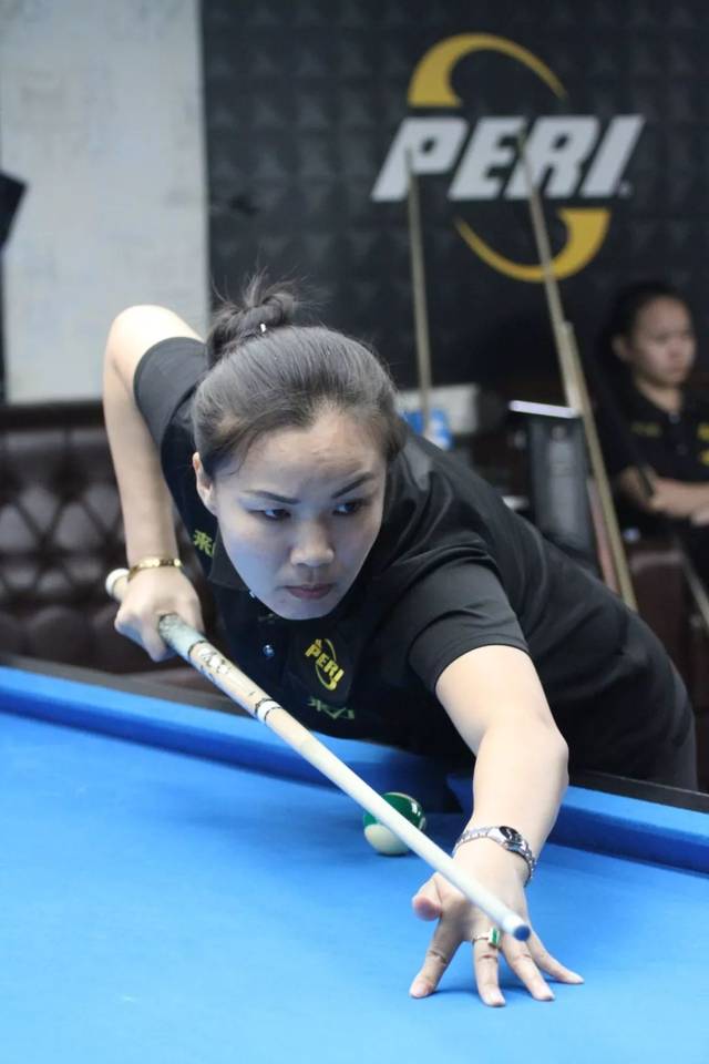 与多名明星 与多名明星