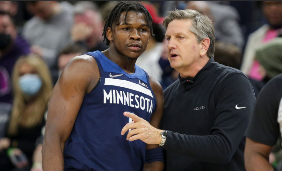 支球队在战 支球队在战