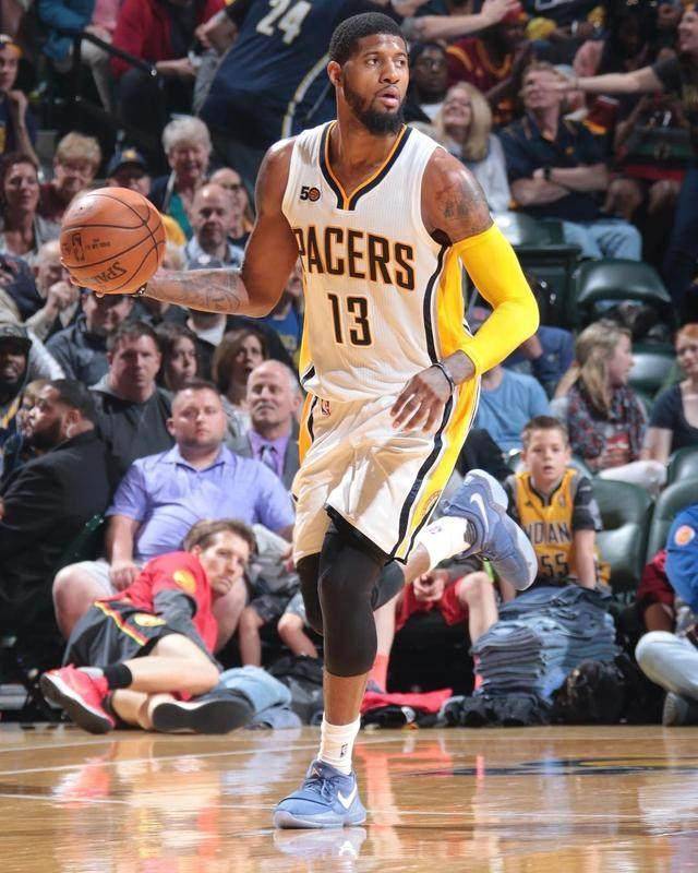 志愿者们在 志愿者们在