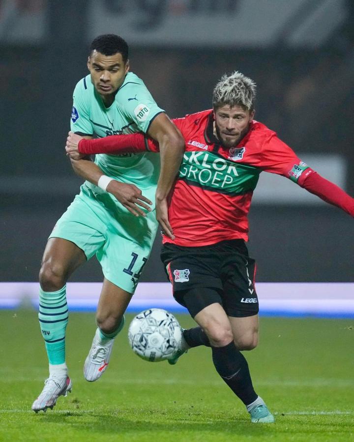 线和中锋位 线和中锋位